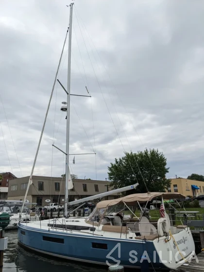 Sun Odyssey 440 - Yacht Charter Sailica