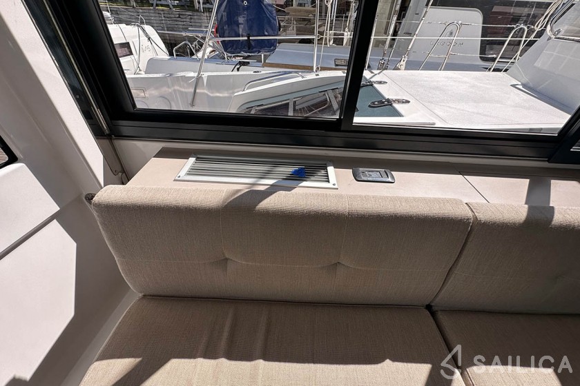 Bali 4.8  - Yacht Charter Sailica