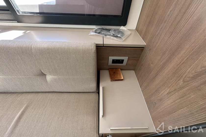 Bali 4.8  - Yacht Charter Sailica