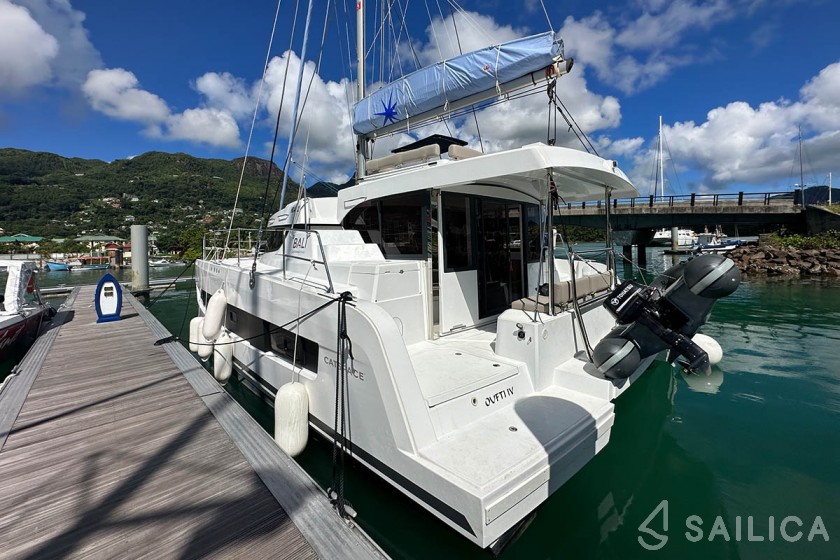 Bali Catspace - Yacht Charter Sailica
