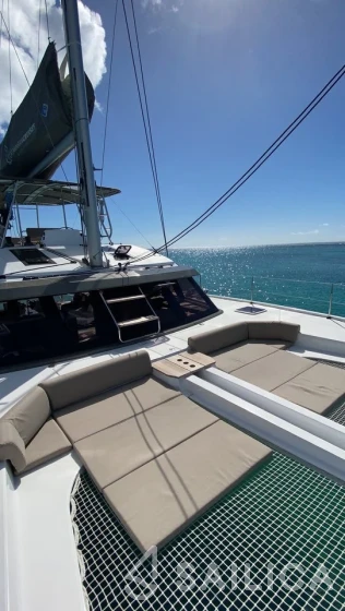 Nautitech 46 Fly - Yacht Charter Sailica