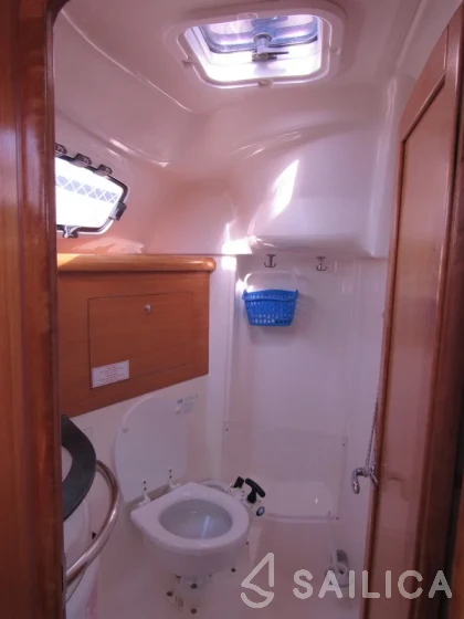 Bavaria 31 Cruiser - Yacht Charter Sailica
