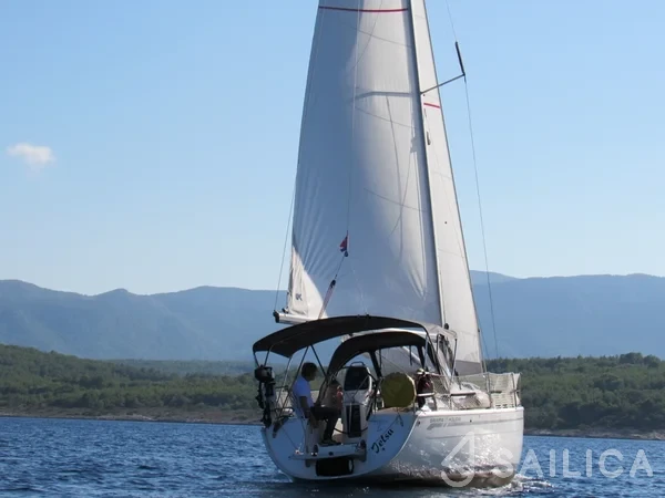 Bavaria 31 Cruiser - Yacht Charter Sailica