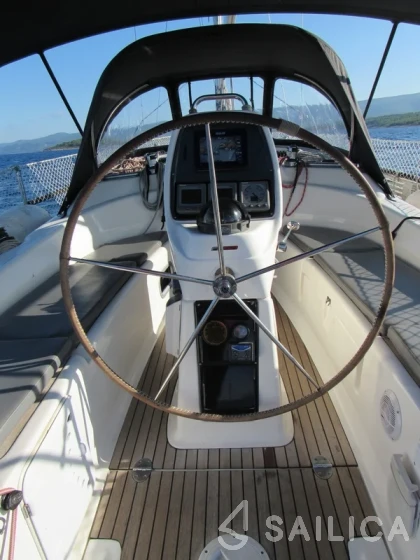 Bavaria 31 Cruiser - Yacht Charter Sailica