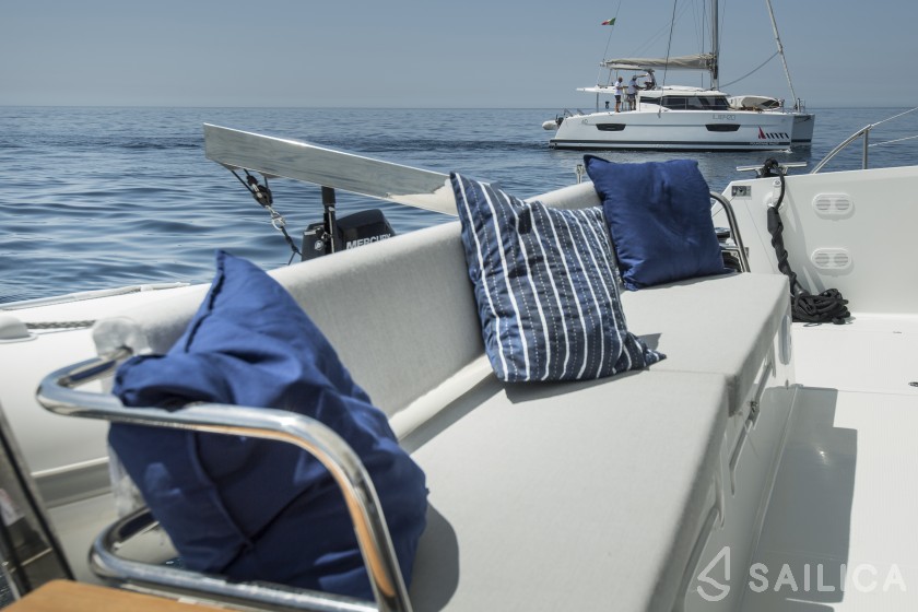 Saona 47 - Yacht Charter Sailica