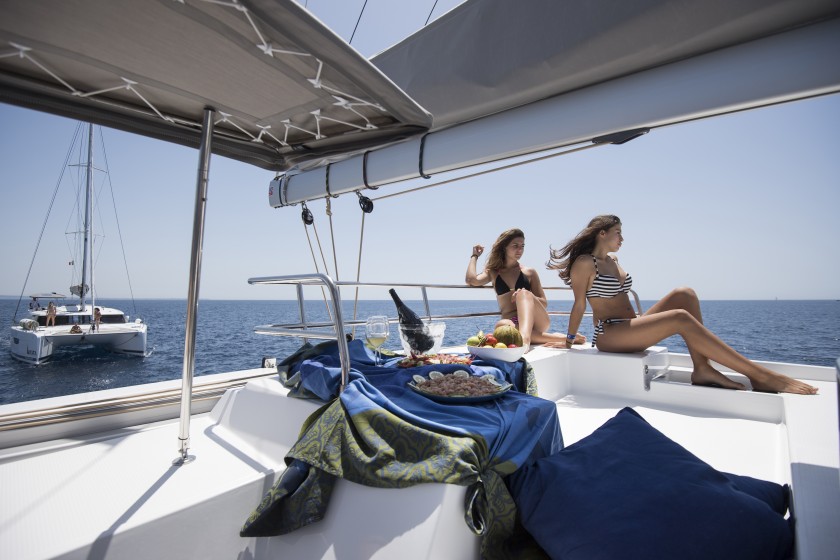 Saona 47 - Yacht Charter Sailica