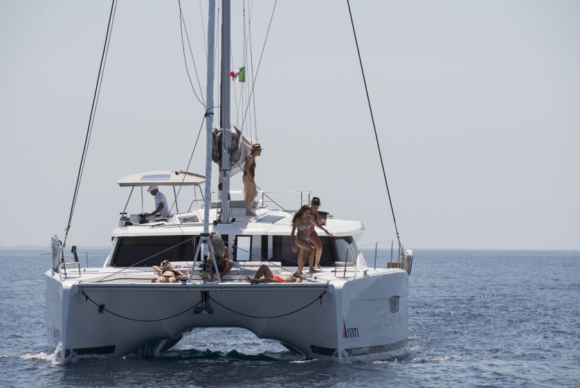 Saona 47 - Yacht Charter Sailica