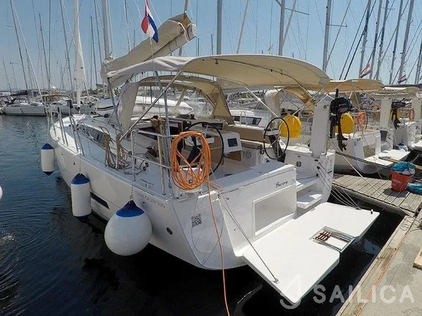 Dufour 390 Grand Large - Yacht Charter Sailica