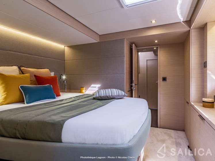 Lagoon 55 - Yacht Charter Sailica