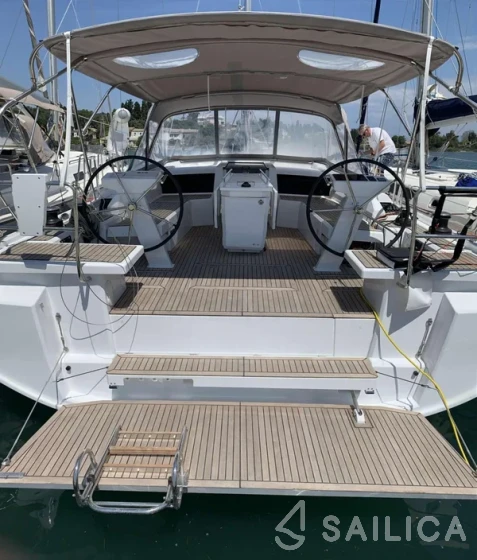 Oceanis 46.1 - Yacht Charter Sailica