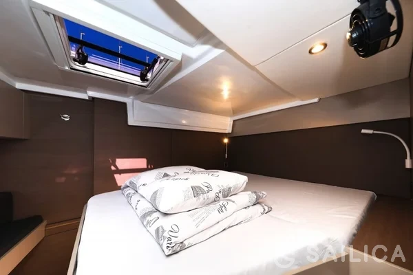 Bali Catspace - Yacht Charter Sailica