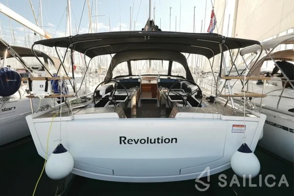 Elan GT6 - Yacht Charter Sailica