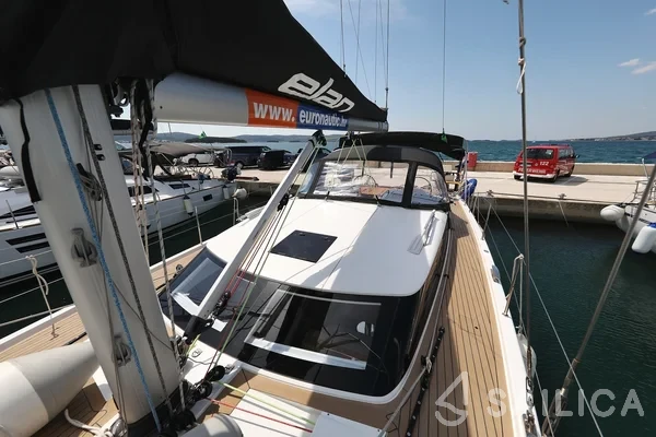 Elan GT6 - Yacht Charter Sailica