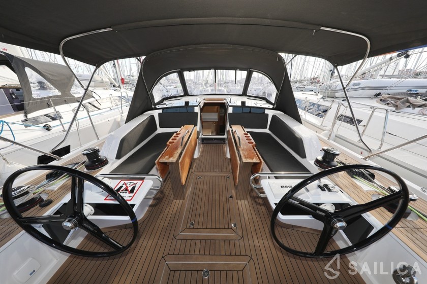 Elan GT6 - Yacht Charter Sailica
