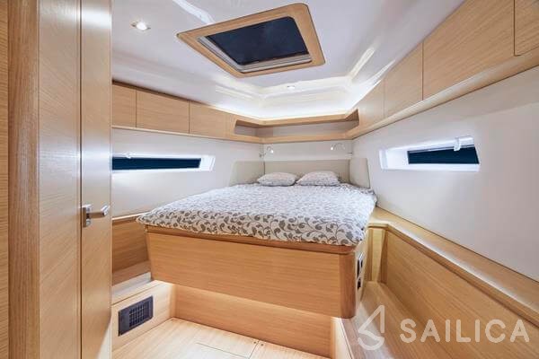 Elan GT6 - Yacht Charter Sailica