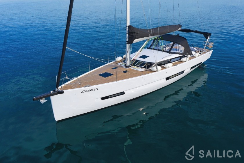 Elan GT6 - Yacht Charter Sailica