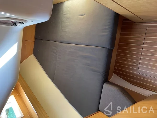 Elan Impression 45.1 - Yacht Charter Sailica