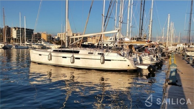 Bavaria Cruiser 51 - Yacht Charter Sailica