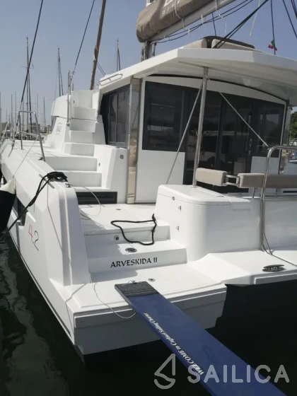 Bali 4.2 - Yacht Charter Sailica