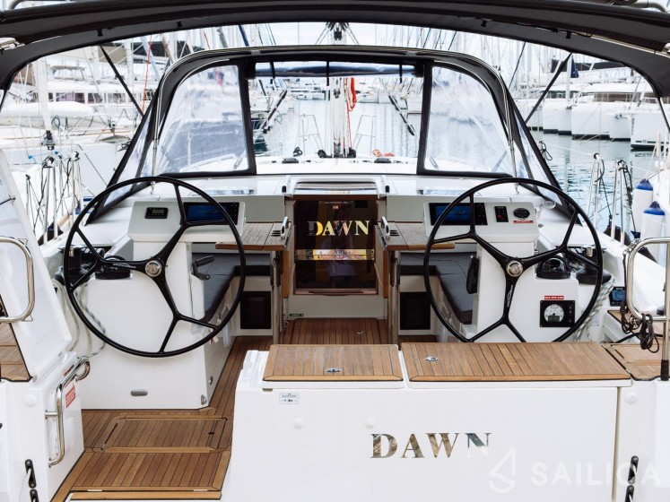 Bavaria C45 - Yacht Charter Sailica