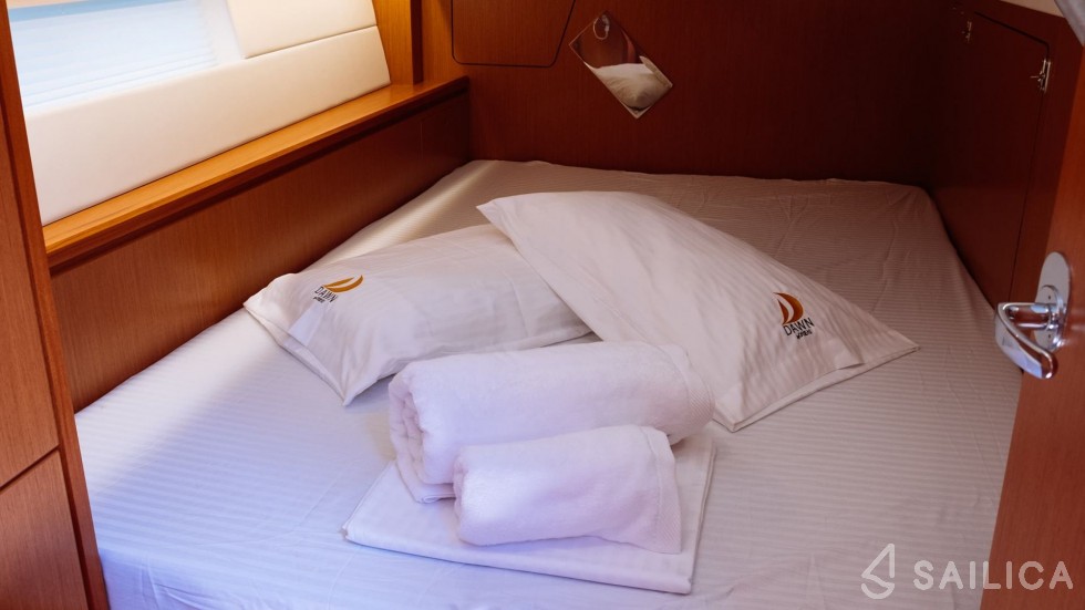 Bavaria C45 - Yacht Charter Sailica
