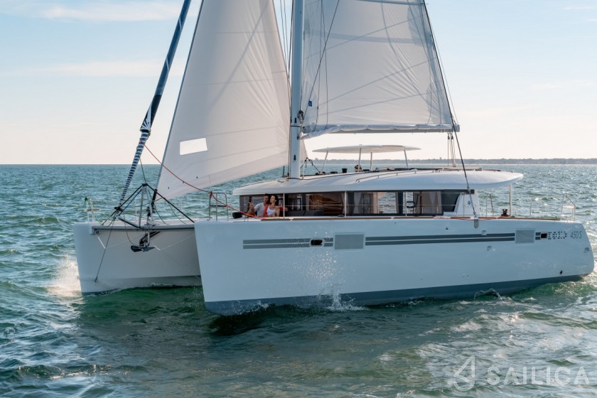 Lagoon 450 S - 4 + 2 cab. - Yacht Charter Sailica