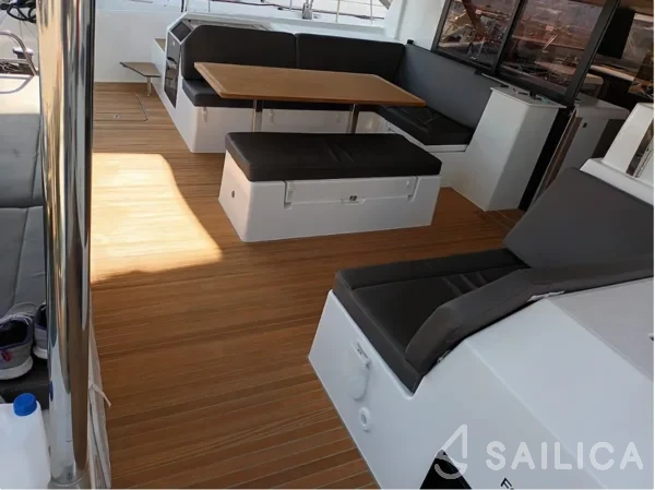 Tanna 47 - Yacht Charter Sailica