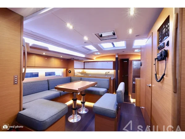 Dufour 530 - Yacht Charter Sailica
