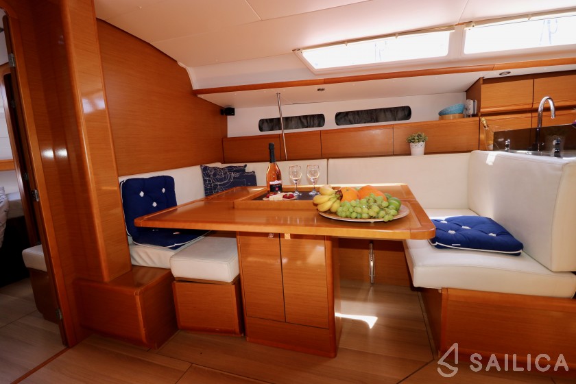 Sun Odyssey 439 - Yacht Charter Sailica