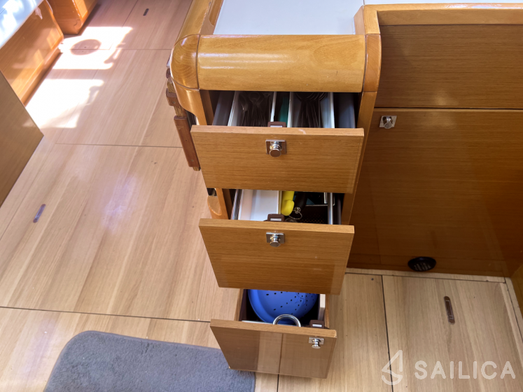 Sun Odyssey 439 - Yacht Charter Sailica