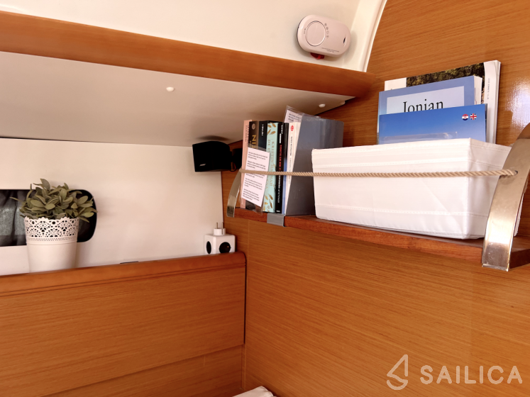 Sun Odyssey 439 - Yacht Charter Sailica