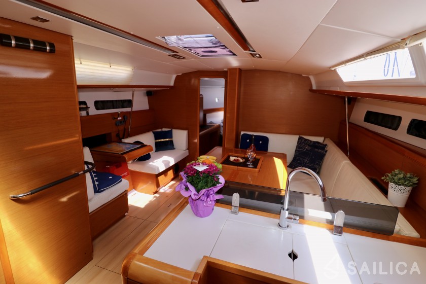 Sun Odyssey 439 - Yacht Charter Sailica