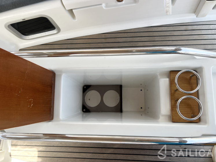 Sun Odyssey 439 - Yacht Charter Sailica