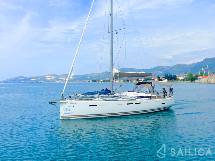 Sun Odyssey 439 - Yacht Charter Sailica