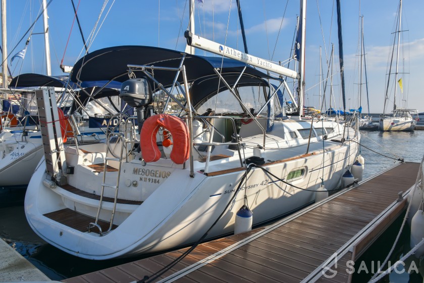 Sun Odyssey 42i - Yacht Charter Sailica