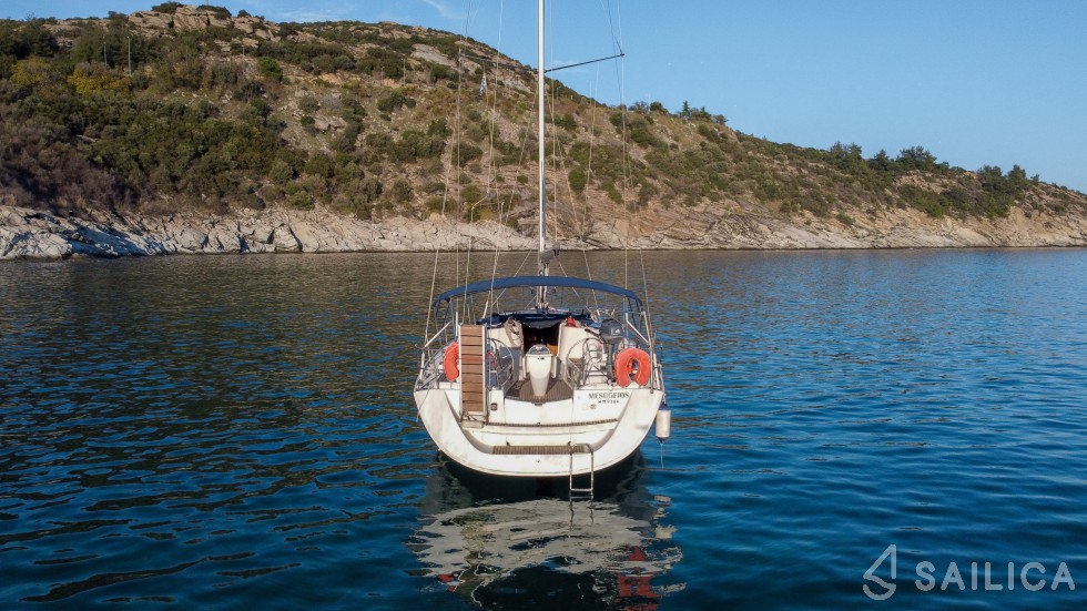 Sun Odyssey 42i - Yacht Charter Sailica