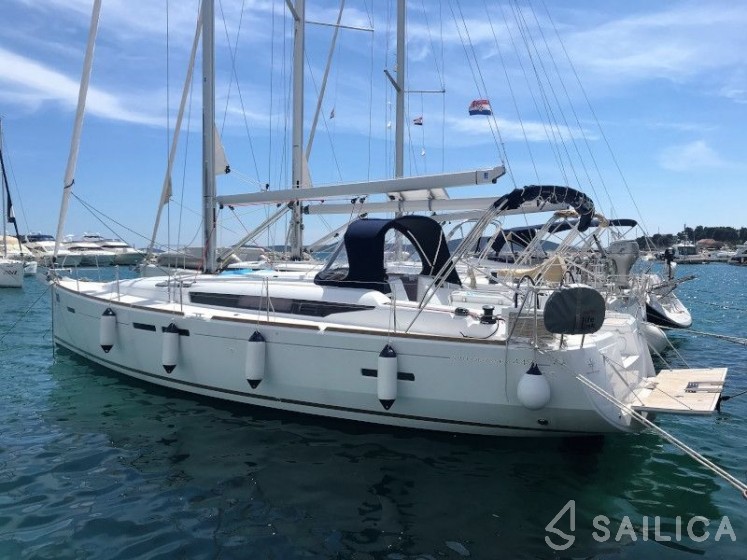 Sun Odyssey 449 - Yacht Charter Sailica