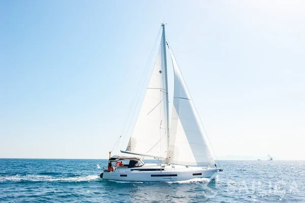 Sun Odyssey 490 - Yacht Charter Sailica