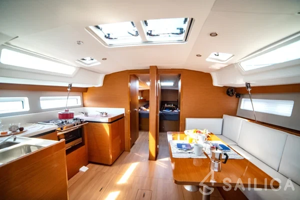 Sun Odyssey 490 - Yacht Charter Sailica