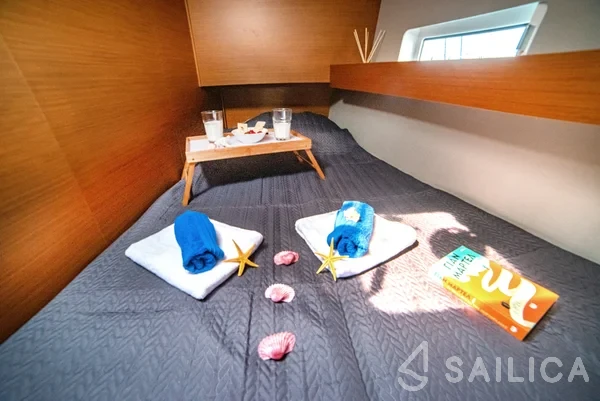 Sun Odyssey 490 - Yacht Charter Sailica