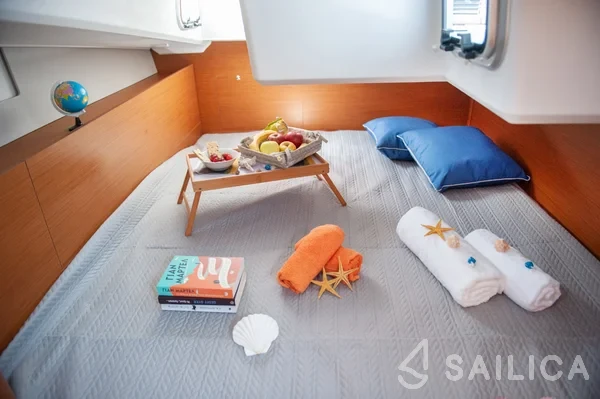 Sun Odyssey 490 - Yacht Charter Sailica