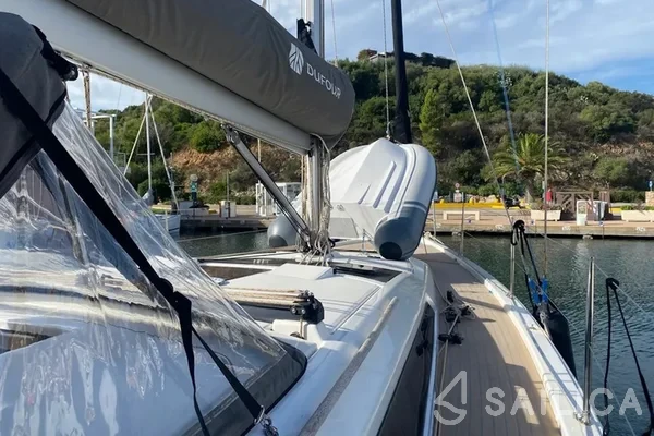 Dufour 390 - Yacht Charter Sailica