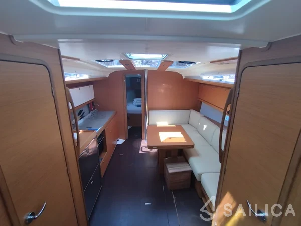Dufour 390 - Yacht Charter Sailica