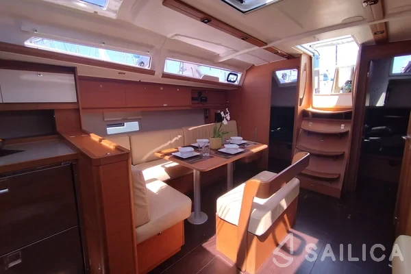 Dufour 430 - Yacht Charter Sailica