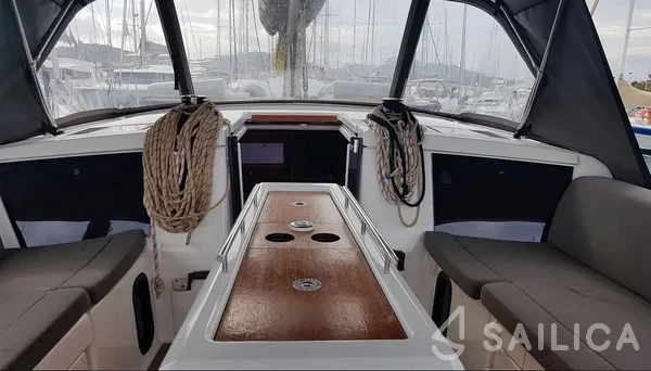 Dufour 430 - Yacht Charter Sailica