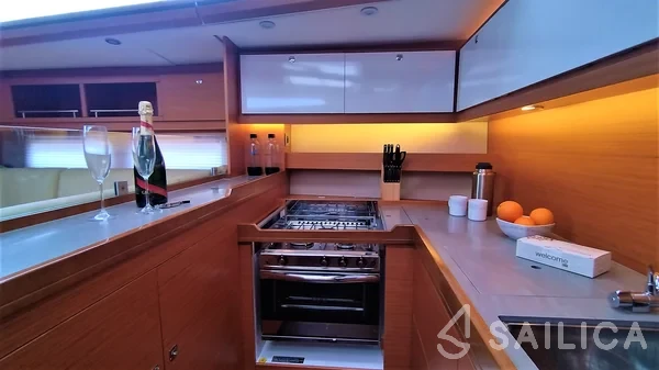 Dufour 56 Exclusive - Yacht Charter Sailica