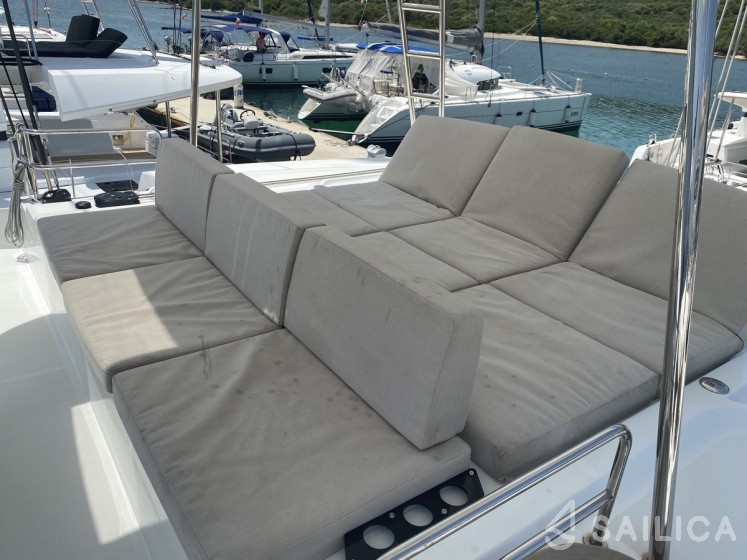 Lagoon 50 - Yacht Charter Sailica