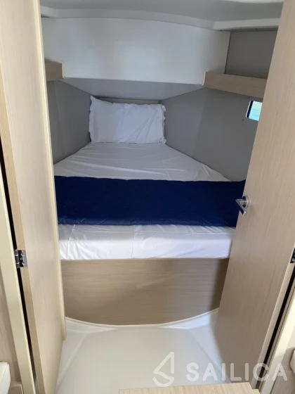 Oceanis 34.1 - Yacht Charter Sailica
