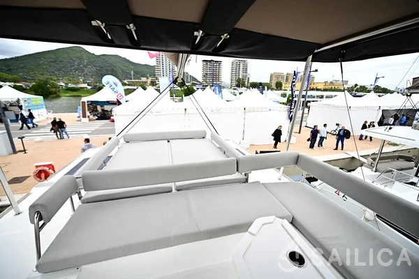 Bali 4.8  - Yacht Charter Sailica