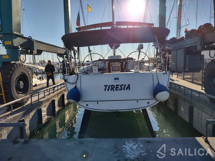 Bavaria 45 Cruiser - Yacht Charter Sailica